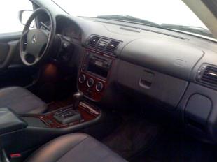 Left hand drive MERCEDES ML CLASS 270 CDI